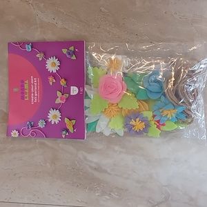 Mondo Llama Felt Garland Kit